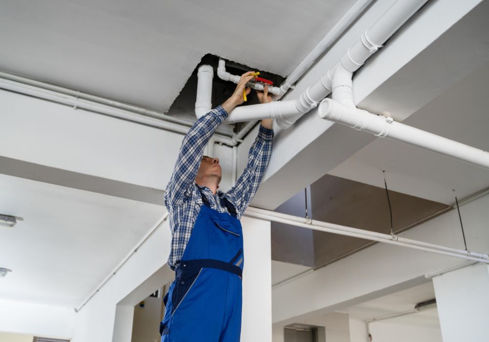 clinton water damage restoration expert